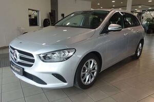 Mercedes-Benz B180 B 180 PROGRESSIVE AHK MBUX BUISNESS PAK SHZ Navi