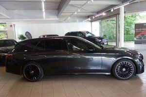Mercedes-Benz E300 E 300 de AMG PREM PLUS PANO FAHR PAK SUPER AHK