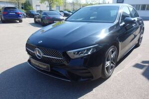 Mercedes-Benz A200 A 200 AMG LINE ADV PLUS PANO KAMERA LED VOR.DIST