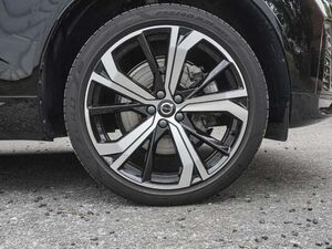 Volvo XC60 R Design 2WD B4 Benzin EU6d Navi Digitales Cockpit