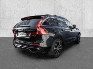 Volvo XC60 Plus Dark 2WD StandHZG El. Panodach Digitales Cock