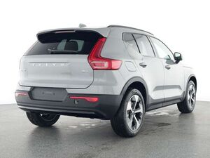 Volvo XC40 Plus Dark 2WD Digitales Cockpit Memory Sitze Sound