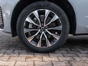 Volvo XC60 Plus Dark 2WD AHK Leder Digitales Cockpit Memory S