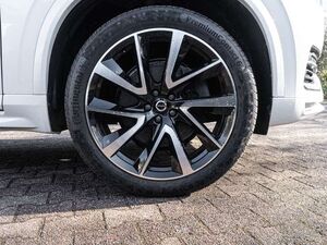Volvo XC90 Inscription AWD StandHZG AHK El. Panodach Navi Dig