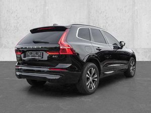 Volvo XC60 Momentum Pro AWD B4 Diesel EU6d AHK Digitales Cock