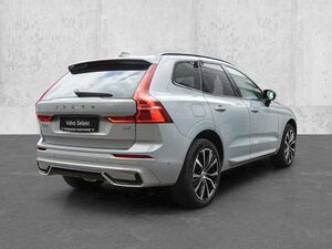 Volvo XC60 Plus Dark 2WD B4 Diesel EU6d Digitales Cockpit Mem