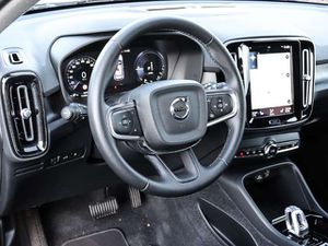 Volvo XC40 Plus Bright Recharge Plug-In Hybrid 2WD StandHZG N