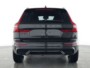 Volvo XC60 Ultra Black Edition AWD HUD AHK Digitales Cockpit