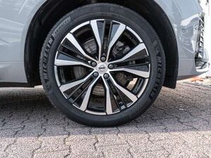 Volvo XC60 Ultimate Dark AWD B4 Diesel EU6d HUD AD Leder Digi