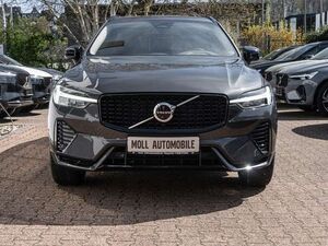 Volvo XC60 Plus Dark 2WD Digitales Cockpit Memory Sitze Sound
