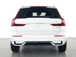 Volvo XC60 FACELIFT Plus Dark AWD HUD Digitales Cockpit Memor