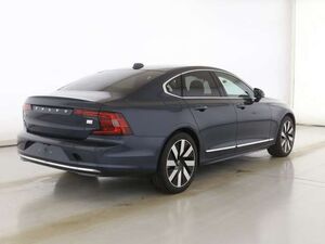 Volvo S90 Core Recharge Plug-In Hybrid AWD StandHZG Digitale