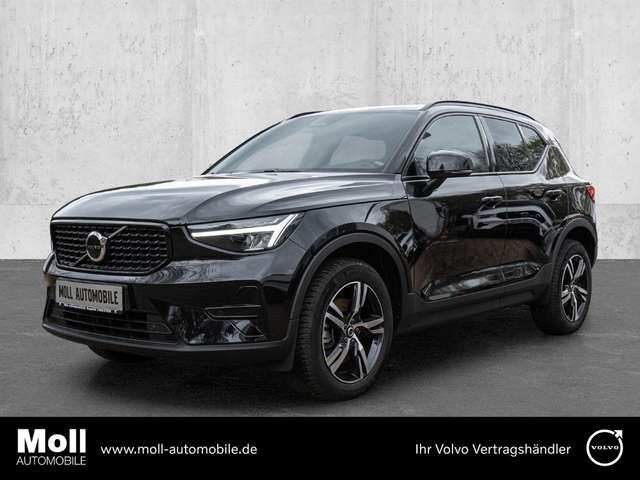 Volvo XC40 Plus Dark 2WD Digitales Cockpit Memory Sitze Sound