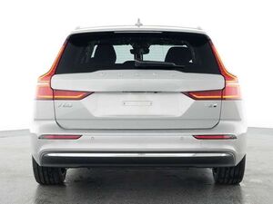 Volvo V60 Kombi Plus Bright Recharge Plug-In Hybrid AWD Stan