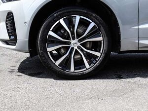 Volvo XC60 Plus Dark 2WD Leder Digitales Cockpit Memory Sitze
