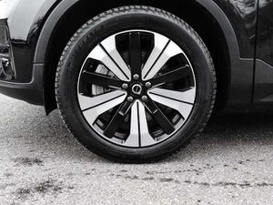 Volvo XC40 Plus Recharge Pure Electric 2WD StandHZG Digitales