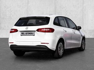 Mercedes-Benz B180 EU6d Klimaauto Sitzhzg. NAVI Digitales Cockpit App