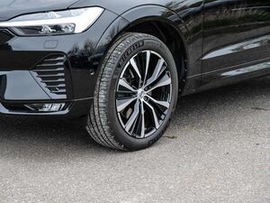 Volvo XC60 Plus Dark 2WD StandHZG El. Panodach Digitales Cock