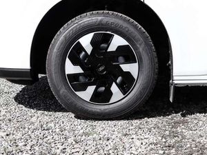 Ford Transit Custom Kasten L1 Trend RWD Elektromotor Airbag Laderaumsc