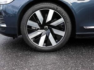 Volvo V90 Kombi Plus Bright Recharge Plug-In Hybrid AWD Stan