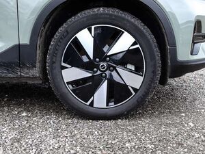 Volvo C40 Plus Recharge Pure Electric AWD StandHZG Digitales