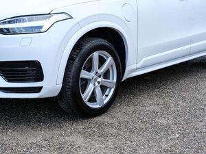 Volvo XC90 R Design Edition Recharge Plug-In Hybrid AWD 7-Sit