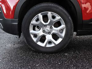 Jeep Avenger Altitude Electric Elektro LED Apple CarPlay Androi