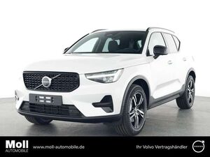 Volvo XC40 Plus Dark 2WD StandHZG Digitales Cockpit Memory Si