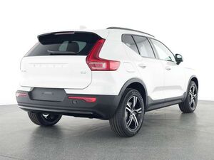 Volvo XC40 Plus Dark 2WD StandHZG Digitales Cockpit Memory Si