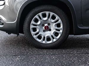 Fiat Panda DAB Berganfahrass. Klima BT teilb.Rücksb eFH RDC R