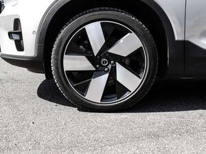 Volvo C40 Ultimate Recharge Pure Electric AWD StandHZG AHK D