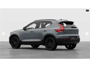Volvo XC40 B3 Plus Black Edition Frontscheibenheizung