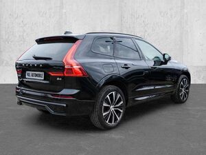 Volvo XC60 Plus Dark 2WD StandHZG El. Panodach Digitales Cock