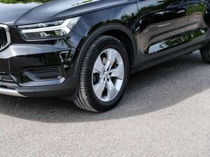 Volvo XC40 Momentum AWD El. Panodach Navi Digitales Cockpit S