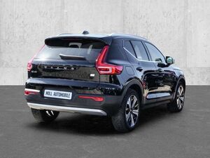 Volvo XC40 Core Recharge Plug-In Hybrid 2WD StandHZG AHK Digi