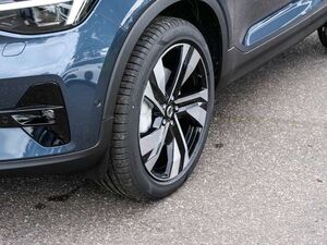 Volvo XC40 B3 Ultra Dark Alarmanlage