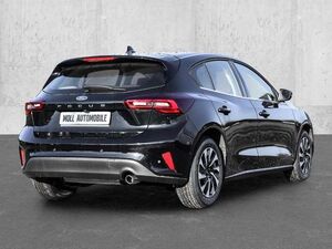 Ford Focus Titanium 125PS FAP Winter Parking