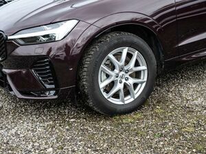 Volvo XC60 FACELIFT Ultra Dark AWD HUD AD Digitales Cockpit M