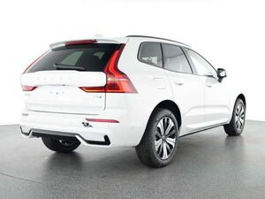 Volvo XC60 Plus Dark Recharge Plug-In Hybrid AWD HUD StandHZG