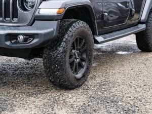 Jeep Wrangler Unlimited Sahara AHK-abnehmbar Navi Leder Soundsys