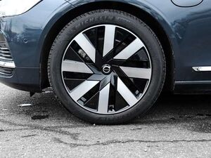 Volvo S90 Ultimate Bright Recharge Plug-In Hybrid AWD HUD St