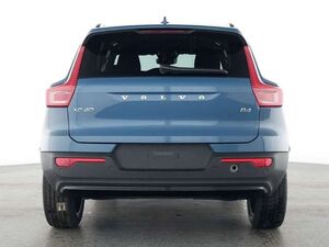 Volvo XC40 Plus Dark 2WD Digitales Cockpit Memory Sitze Sound