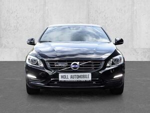 Volvo V60 Kombi Linje Svart Navi Leder Digitales Cockpit Sou