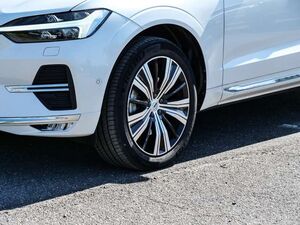 Volvo XC60 Ultimate Bright AWD B4 Diesel EU6d HUD StandHZG Di