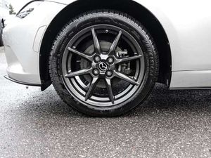 Mazda MX-5 Exclusive-Line Soundsystem Bose LED Sperrdiff. ACC