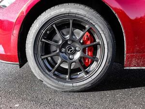 Mazda MX-5 1.5L SKYACTIV-G 132 6MT RWD Homura EU6e
