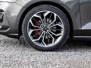 Ford Focus Turnier ST-Line X 155PS Aut. FAP Winter Parking St