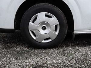 Ford Transit Custom V710 320 L2 Trend 150PS Techno5 LED Rüka AHK Klima