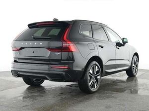 Volvo XC60 T6 Plus Dark AWD/ AHK/ HEAD-UP/ PANO/ 360°