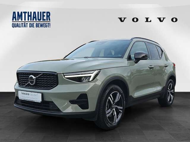 Volvo XC40 B4 Plus Dark PANO/ AHK/ LED/ACC